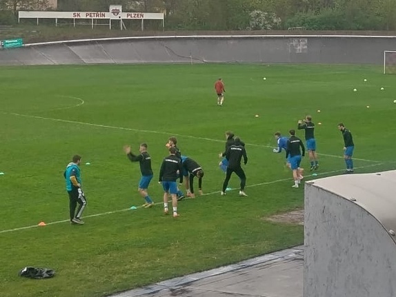 Muži 22. kolo 24-25 2